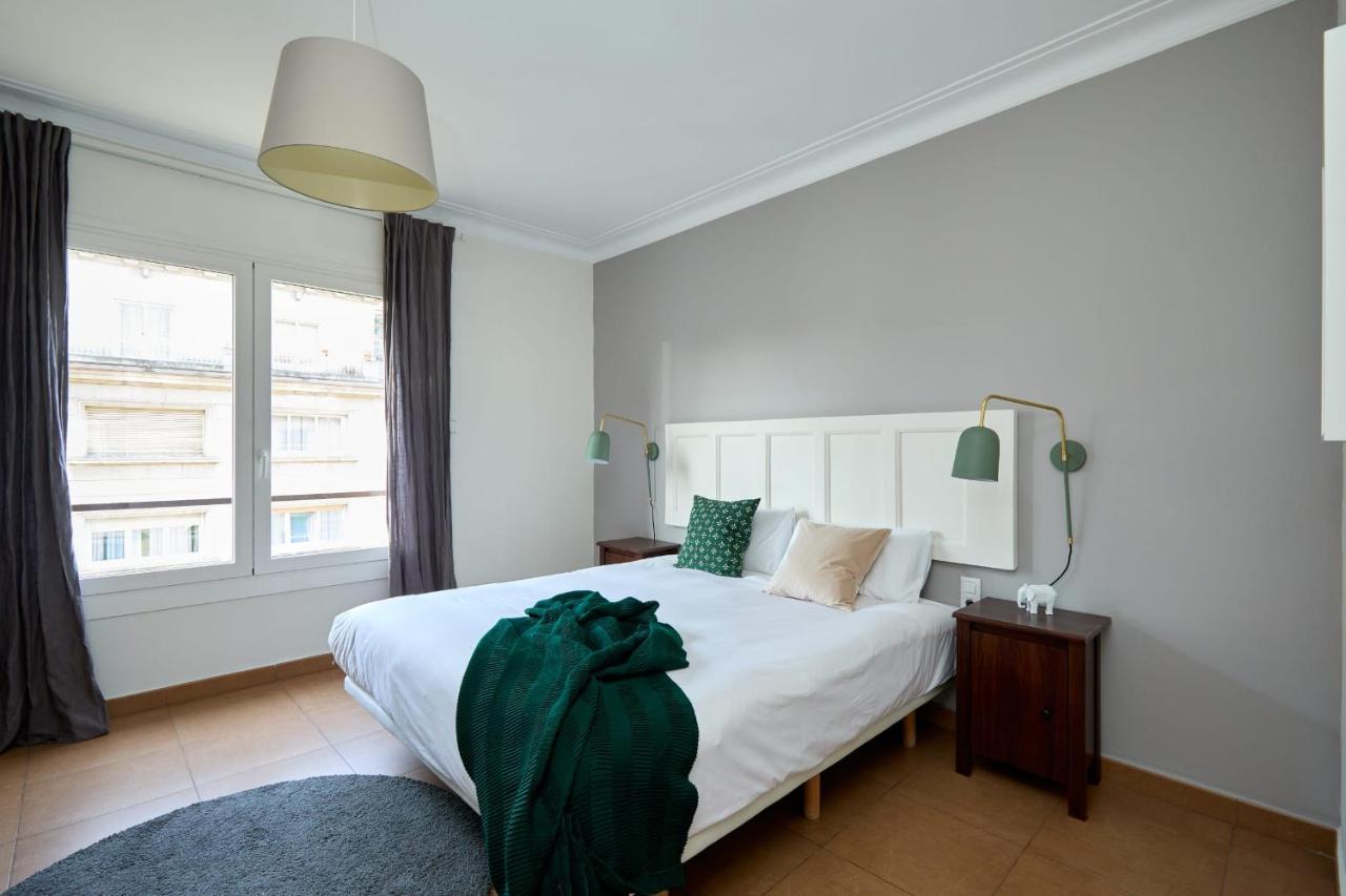 Casa Cosi - Casanova 7 Apartment Barcelona Bagian luar foto
